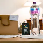Apartment Exclusive In Walk To