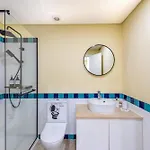 Apartment Exclusive In Walk To *