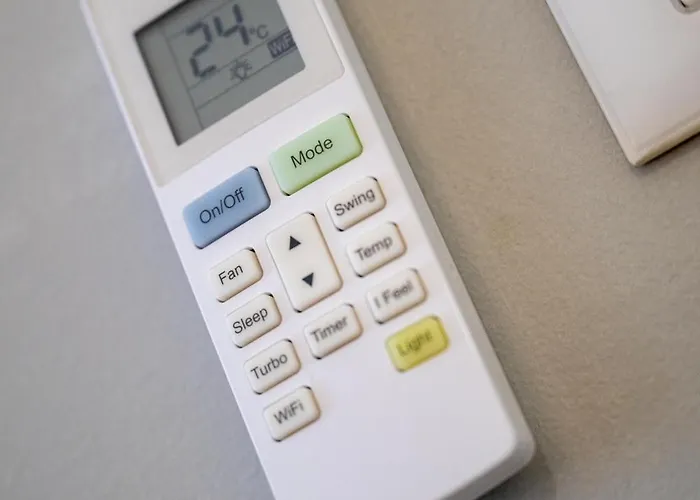 Exclusive In Walk To * Quarteira